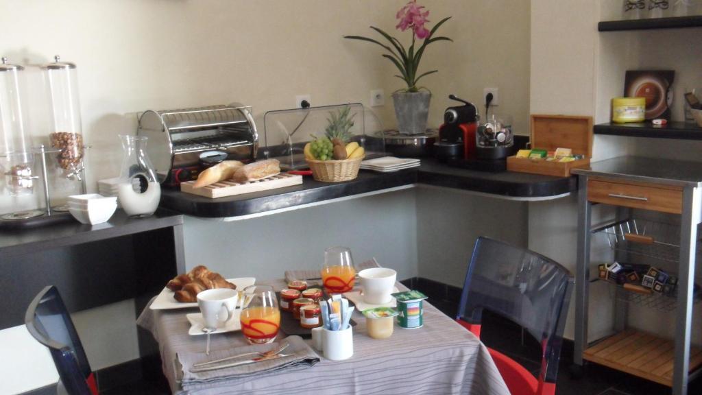 Augustin Marie Hotel Бонифачо Екстериор снимка